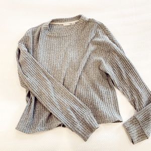 Aritzia Wilfred Free Sweater in Grey